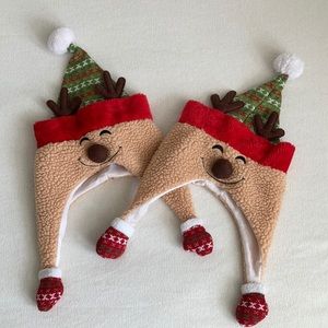 2 matching Reindeer hats 🧑‍🎄